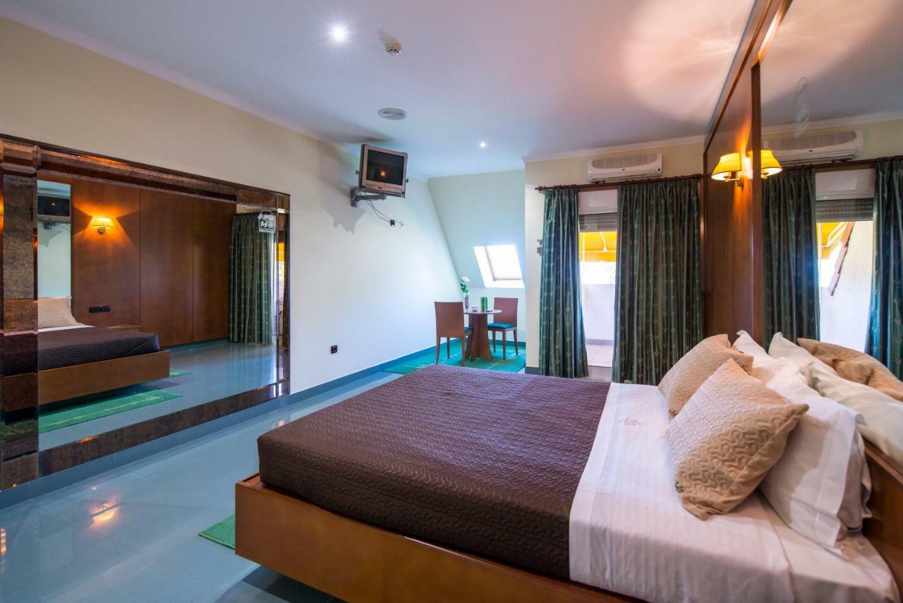 Motel Bracancun Aveleira Extérieur photo
